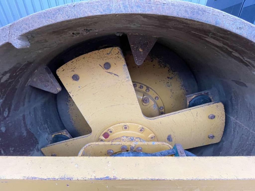 Caterpillar CS66 B Foto 14