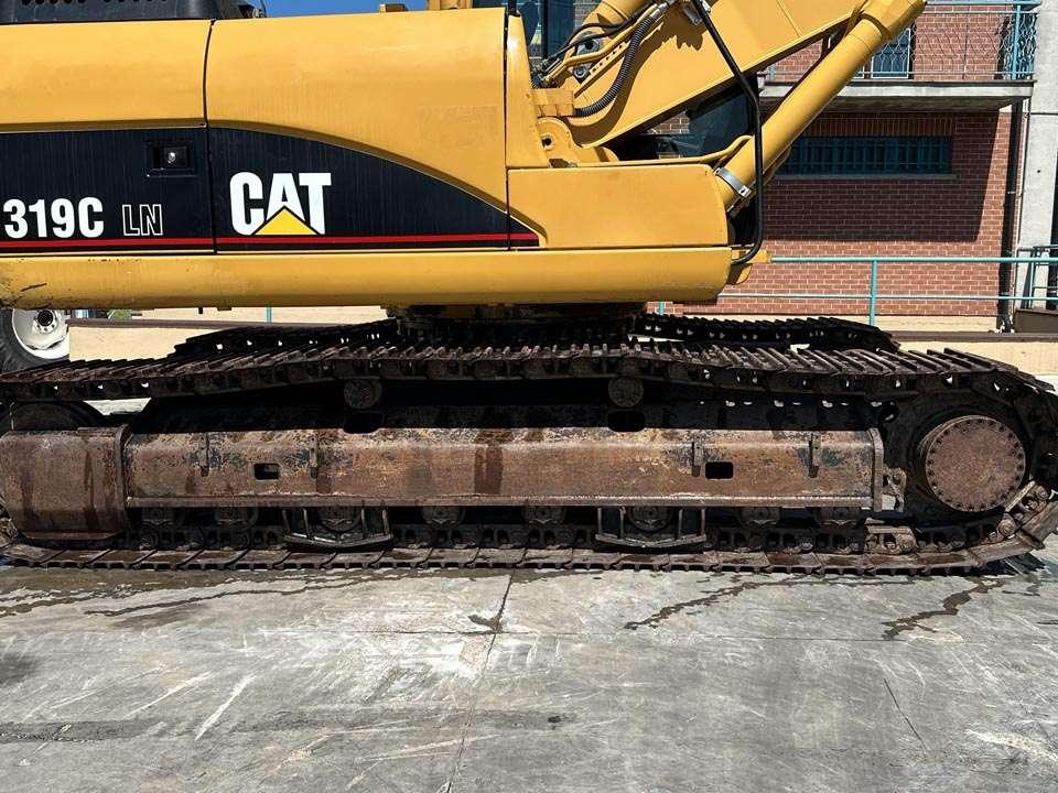 Caterpillar 319C Foto 4