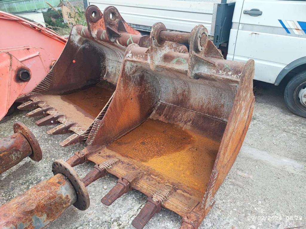 Hitachi ZX240N-3 Foto 20