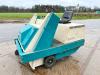 Tennant 215E Sweeper - Good Working Condition Foto 2 thumbnail