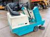 Tennant 215E Sweeper - Good Working Condition Foto 5 thumbnail