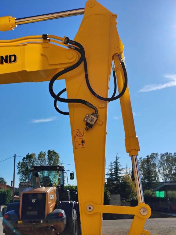 New Holland E 215 B Foto 19