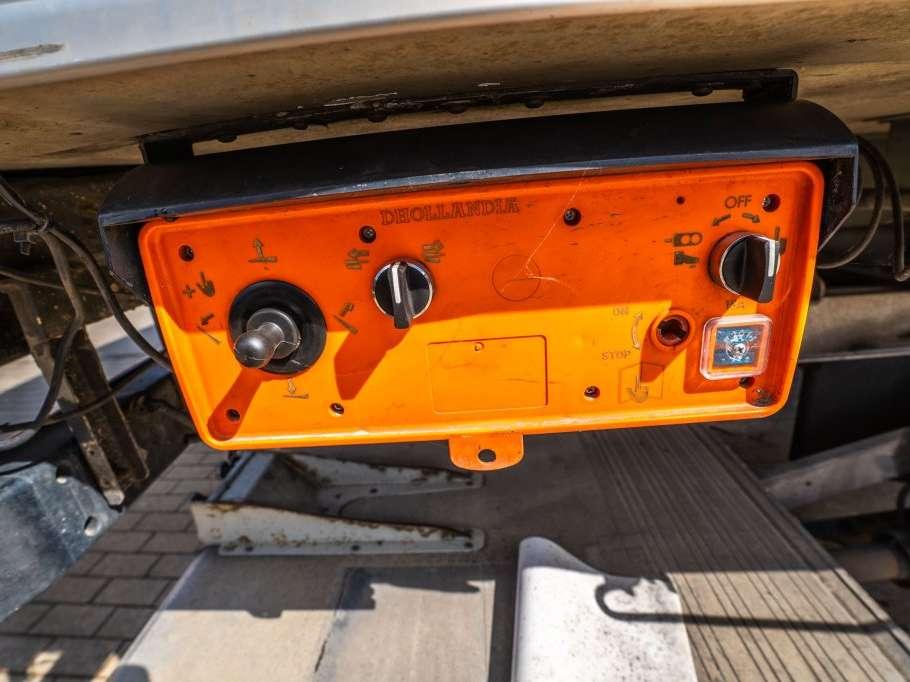 Mercedes-Benz AXOR 1829 BL-MP3 +CARRIER+DHOLLANDIA Foto 22