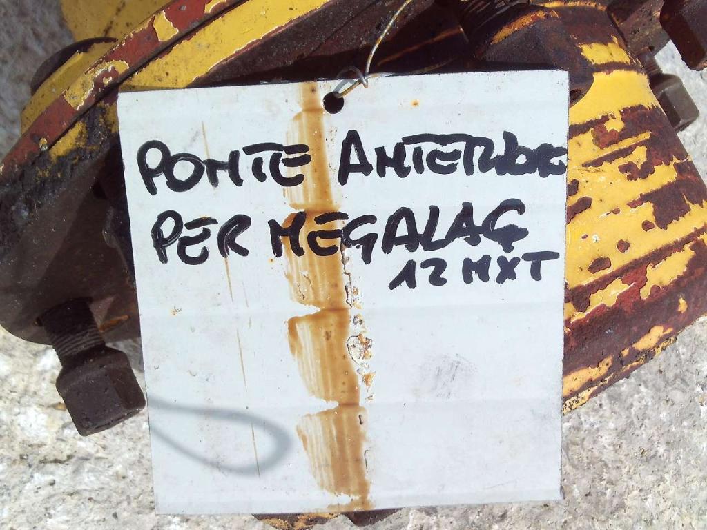 Assale anteriore per Mecalac 12MXT Foto 6