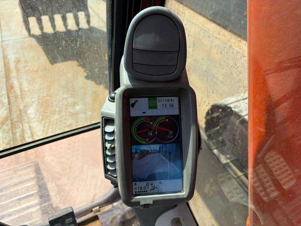 Hitachi ZX210LC-5B Foto 25