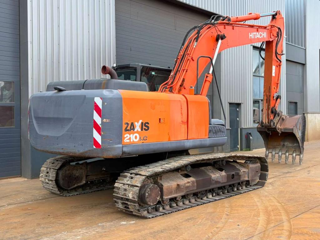 Hitachi ZX210LC-5B Foto 5