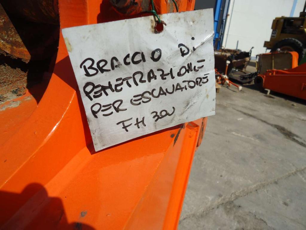 Braccio di scavo (avambraccio/stick) per Fiat Hitachi FH300 Foto 4