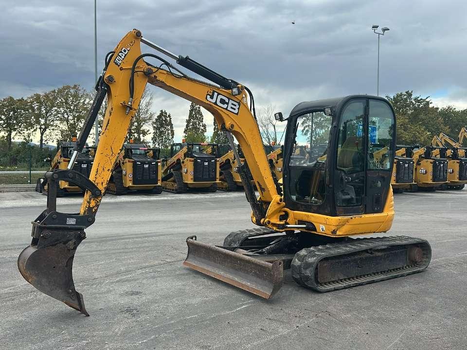 JCB 8045 Foto 1