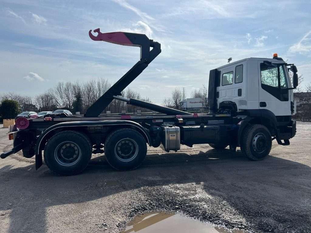 Iveco TRAKKER 360 SCARRABILE 6X4 Foto 7