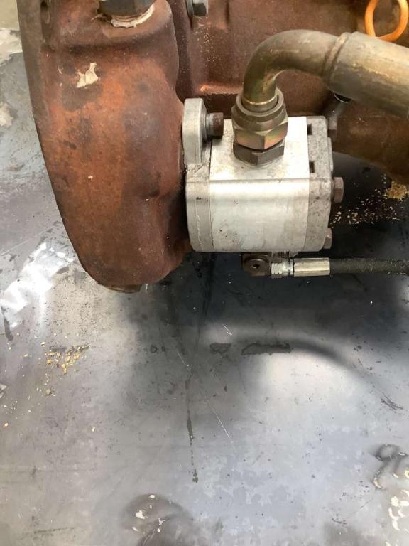 Pompa idraulica per Fiat Hitachi EX 235 Foto 5