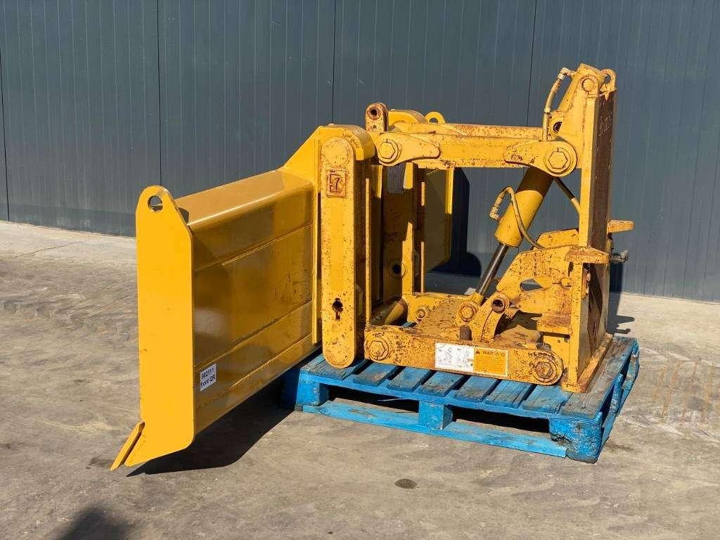 Caterpillar Front Blade + Lift 12H / 120M / 120H / 140G / 140 Foto 1