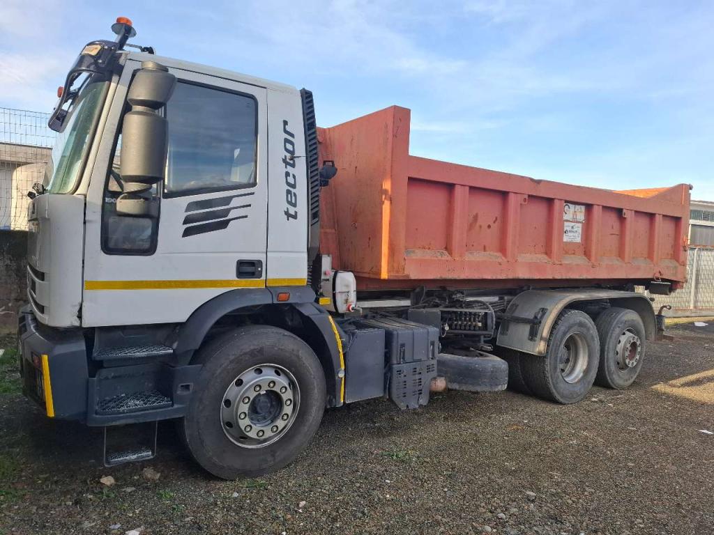Iveco EUROTECH MP190E30 6X2 Foto 1