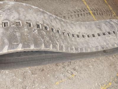 Cingolo in gomma per per minipala - misure 450-86-55 in vendita da Off Meccaniche Bonanni di B.