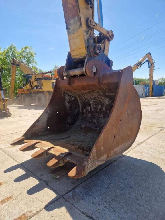 Caterpillar 374FL Foto 27