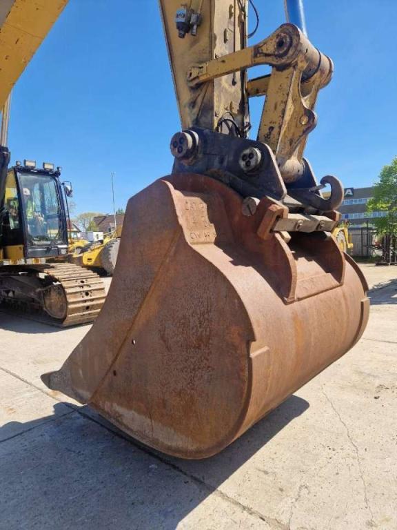 Caterpillar 374FL Foto 30