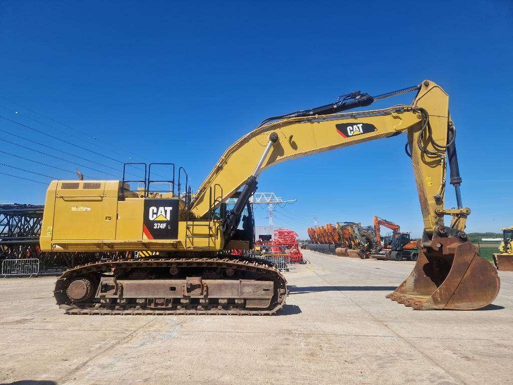 Caterpillar 374FL Foto 8