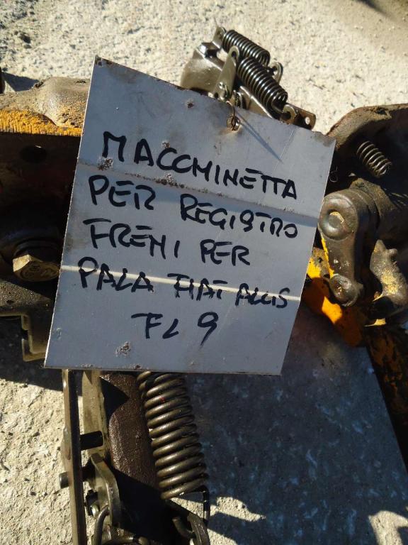 Macchinetta registro freni per Fiat Allis FL9 Foto 3