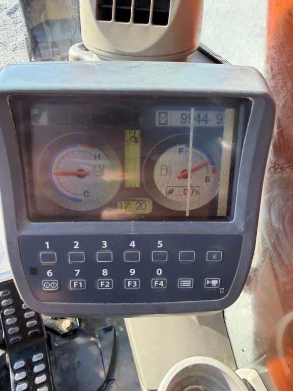 Hitachi ZAXIS 130LCN Foto 16