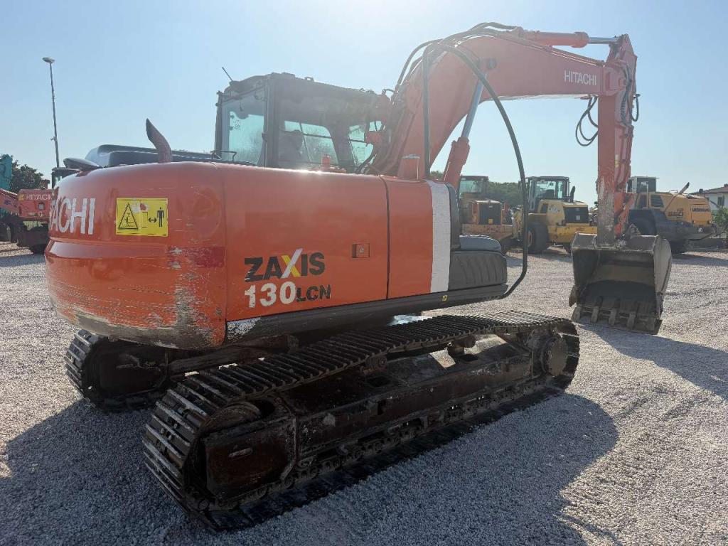 Hitachi ZAXIS 130LCN Foto 3