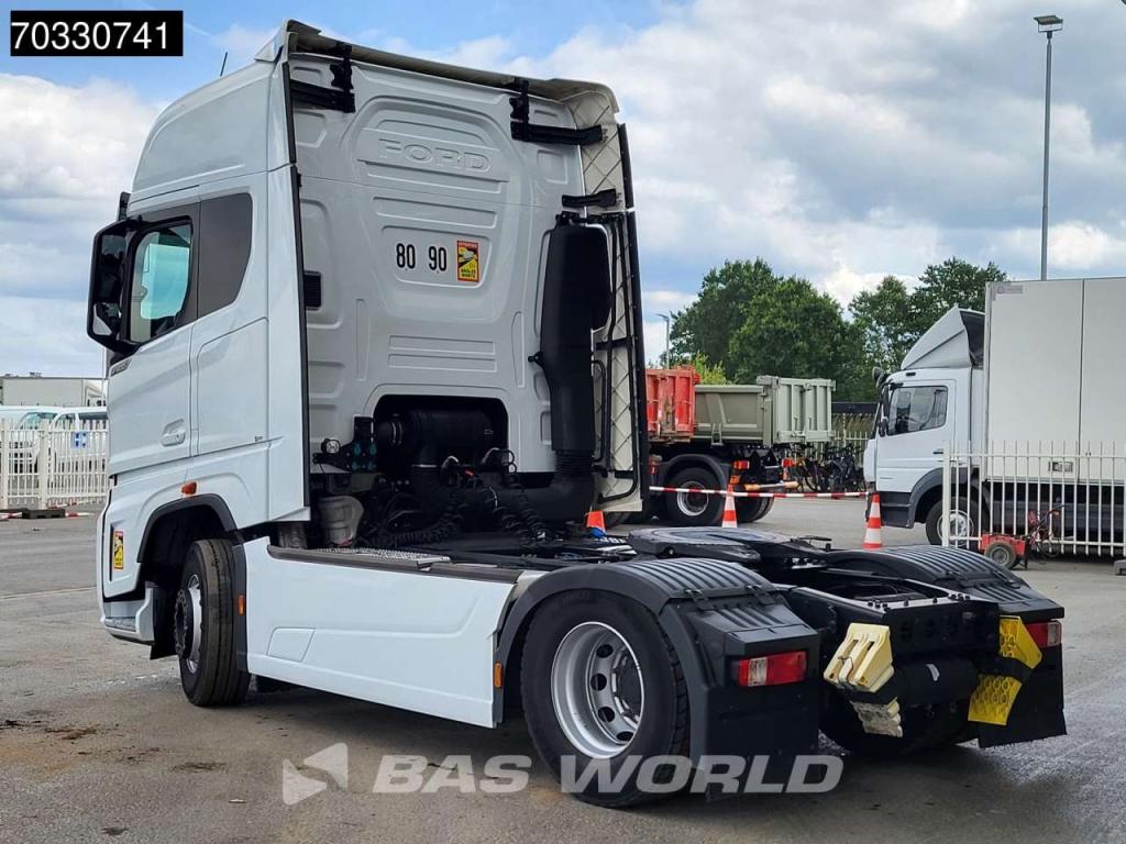 Ford F-Max 500 4X2 Retarder 2xTanks ACC Navi Standklima Foto 2