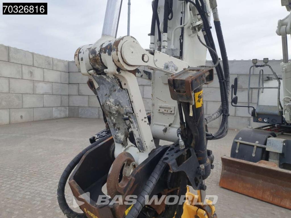Liebherr A918 Litronic Engcon Foto 18