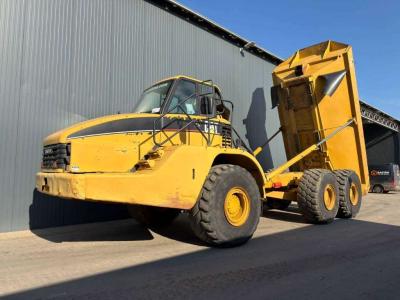 Caterpillar 735 in vendita da Smitma B.V.