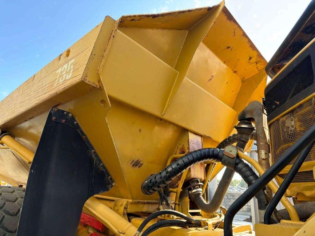 Caterpillar 735 Foto 15