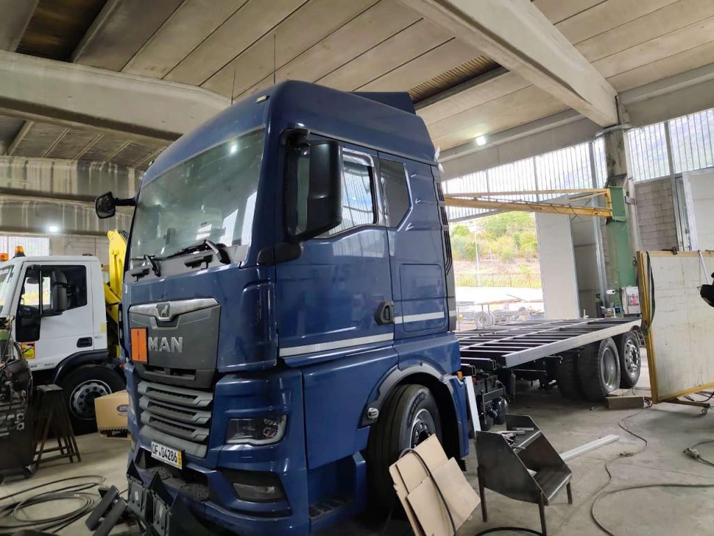Man TGX 26.470 Foto 15