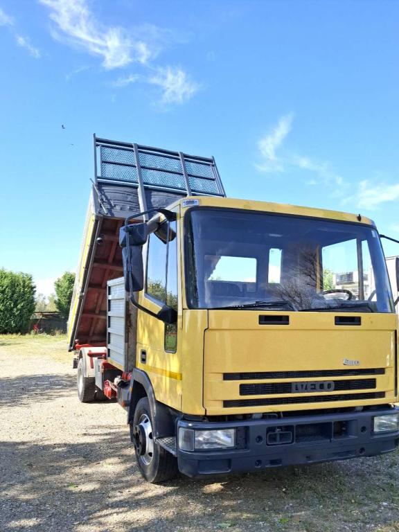 Iveco 75E15 Foto 2