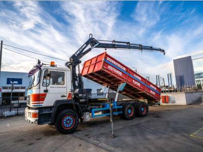Man 33.422 DF + HIAB 220 C-5 in vendita da Braem NV