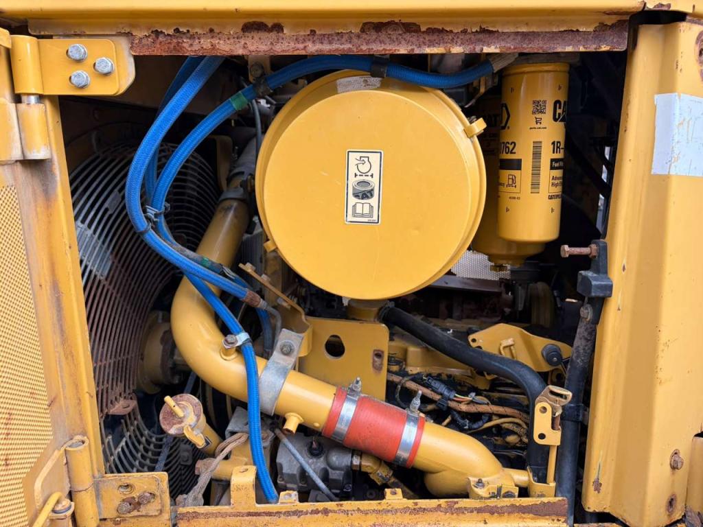 Caterpillar D6R2 XL Foto 28