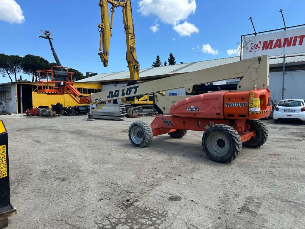 JLG M600JP Foto 1
