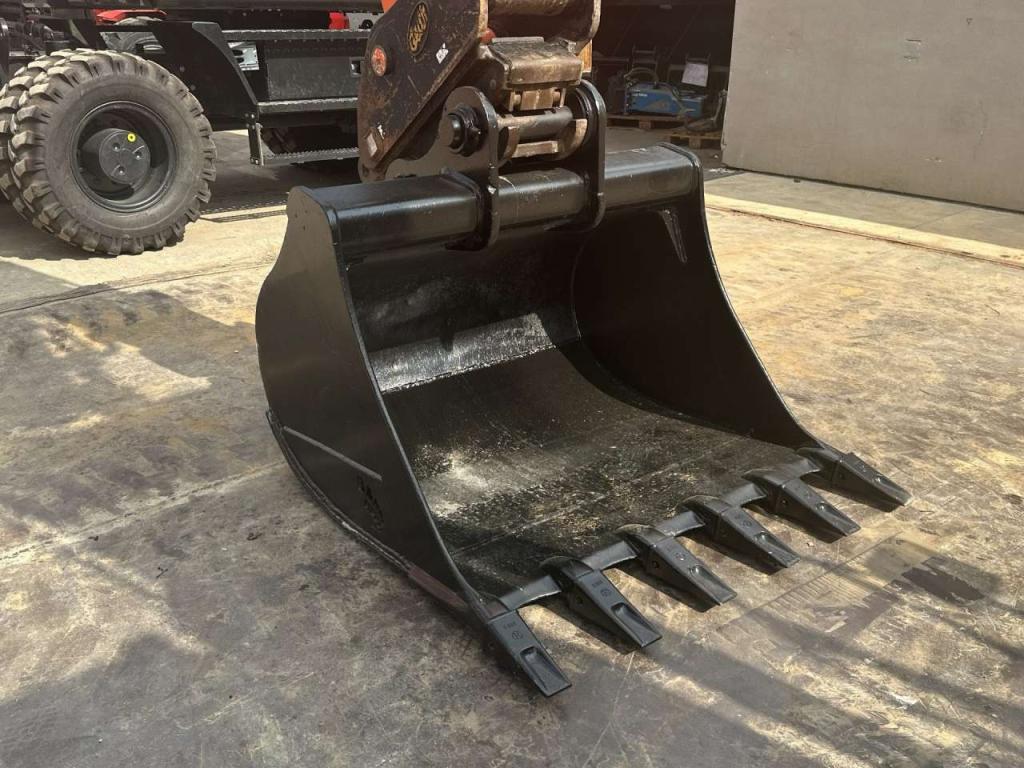 Hitachi ZX160LC-6 Foto 7