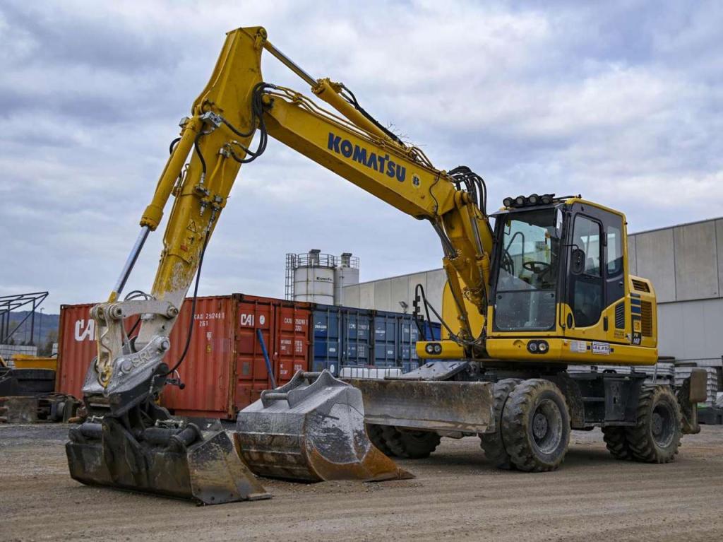 Komatsu PW148-10 Foto 1