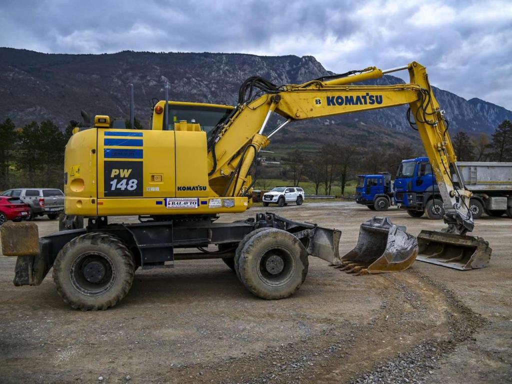 Komatsu PW148-10 Foto 5