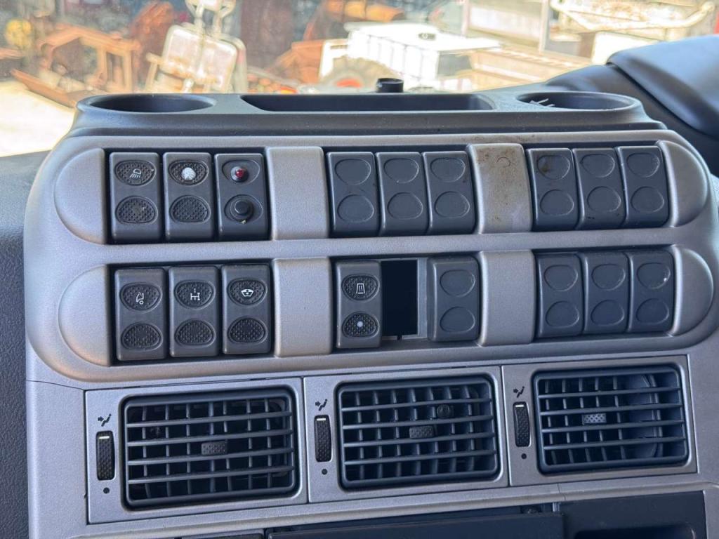 Iveco Stralis 450 Foto 12