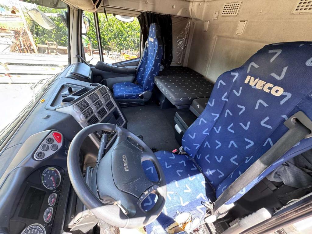 Iveco Stralis 450 Foto 8
