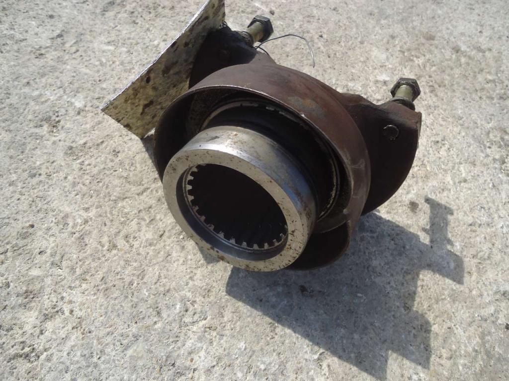 Giunto flangiato per Fiat Kobelco W270 Foto 1