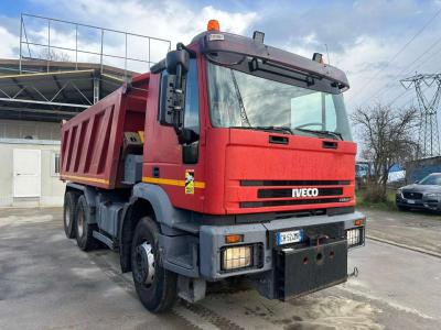 Iveco Eurotrakker 380 38 in vendita da Albacamion Srl