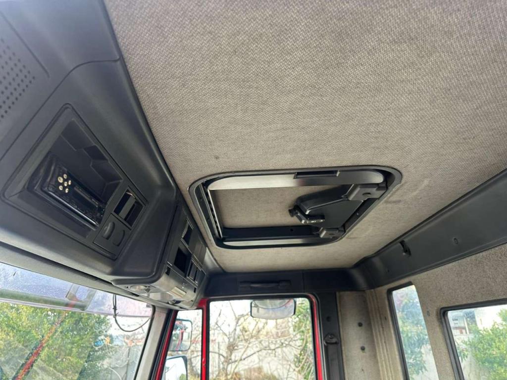 Iveco Eurotrakker 380 38 Foto 18