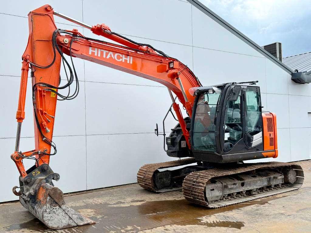 Hitachi ZX135US-6 - Quick Coupler / Automatic Greasing Foto 2