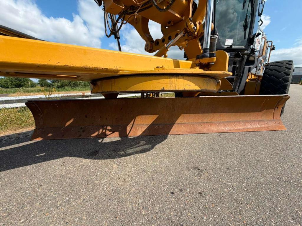 Caterpillar 140M2 Foto 16