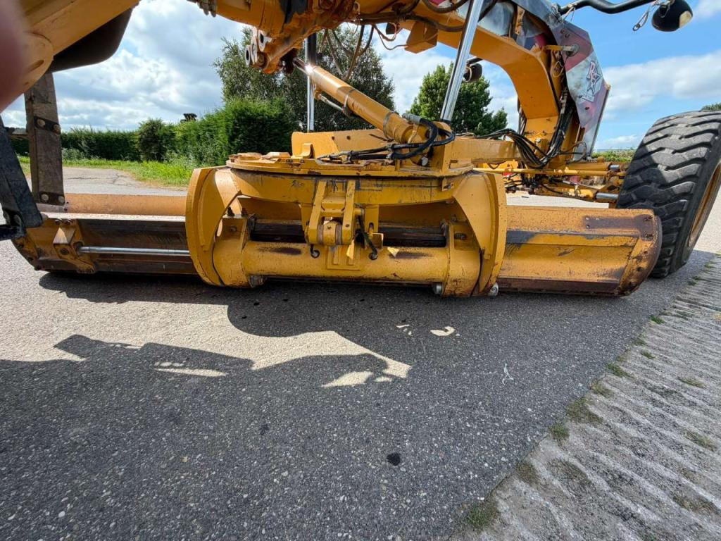 Caterpillar 140M2 Foto 18