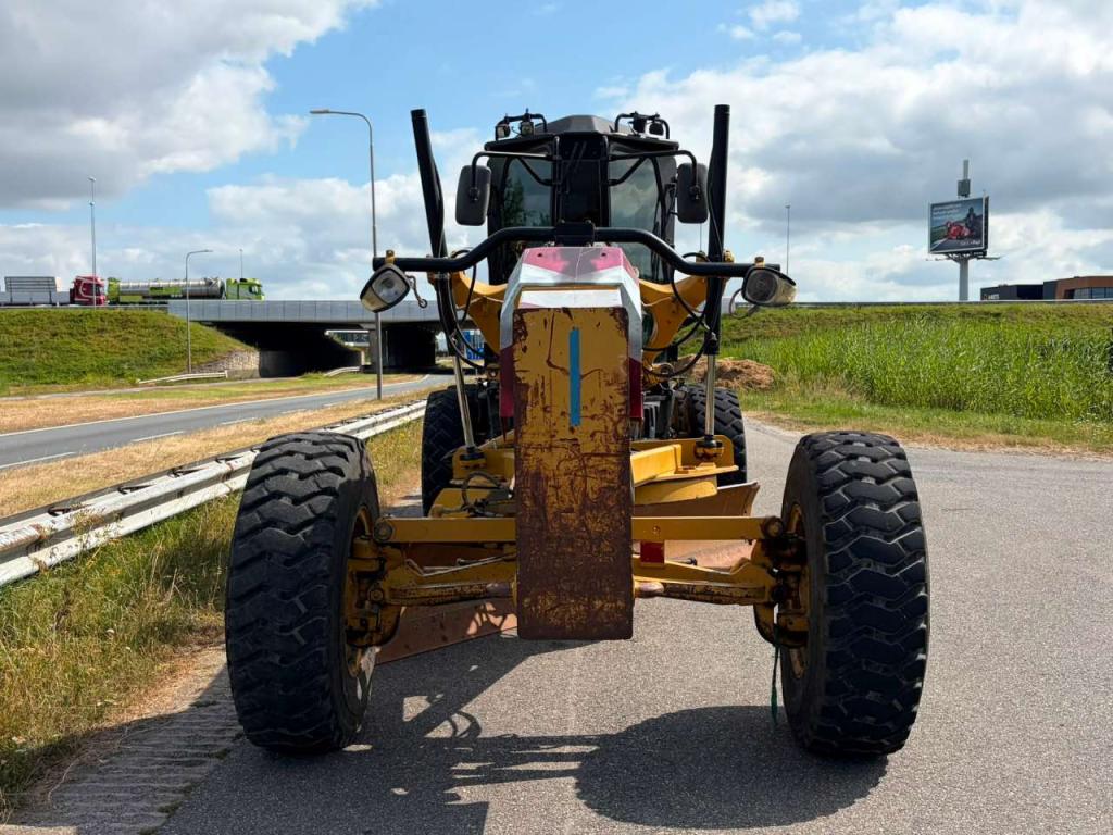 Caterpillar 140M2 Foto 8