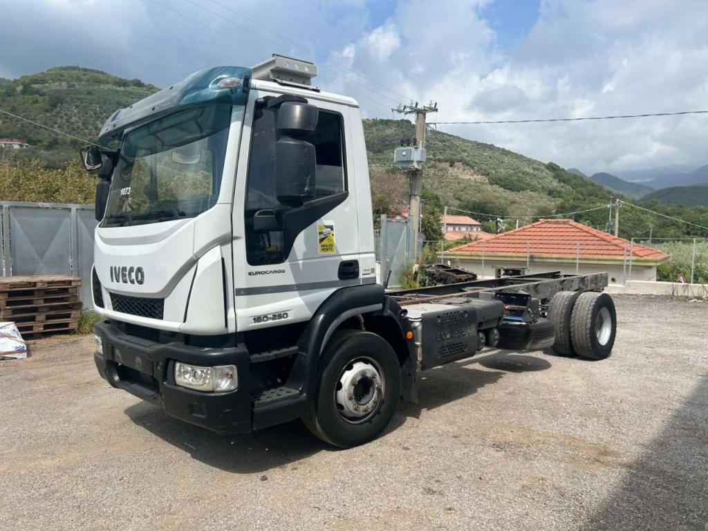 Iveco EUROCARGO 160-250 Foto 18