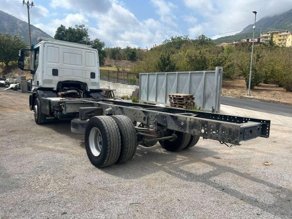 Iveco EUROCARGO 160-250 Foto 9