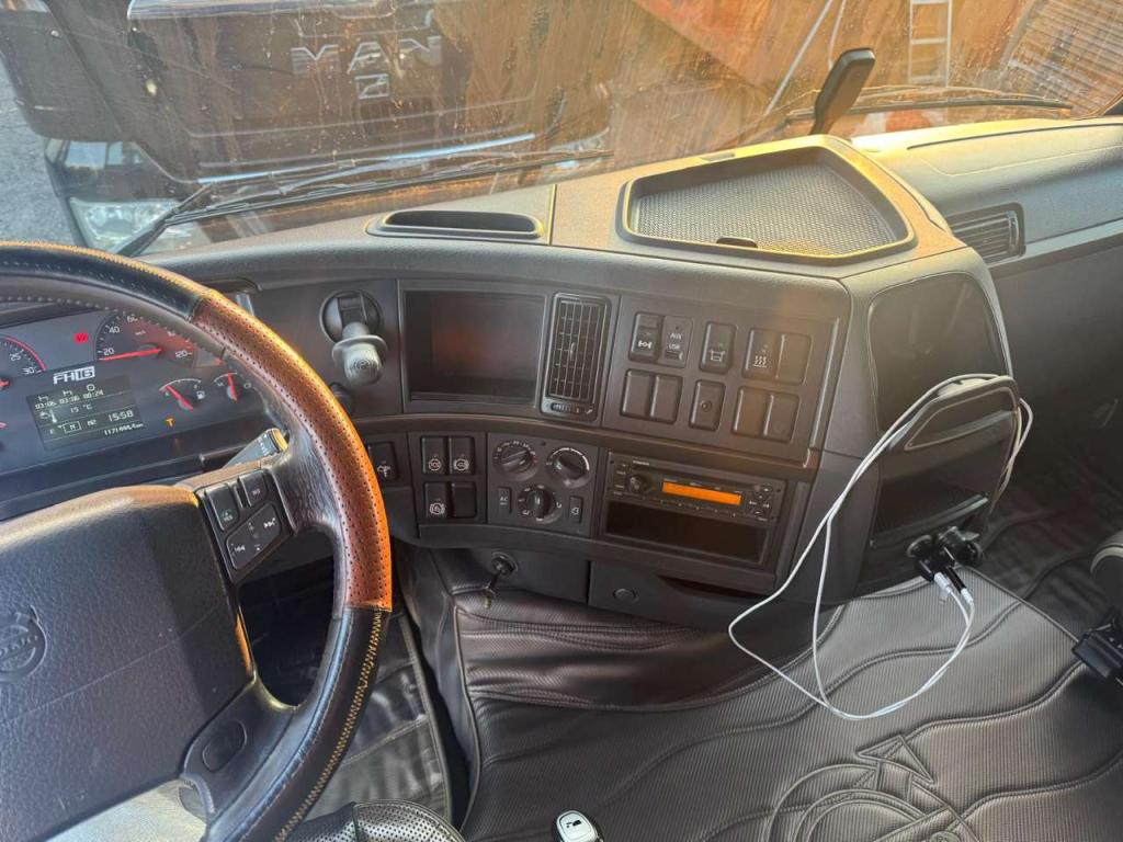 Volvo FH 16-700 Foto 6