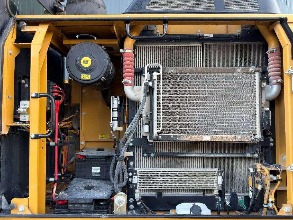 Caterpillar 320 EL N Foto 29