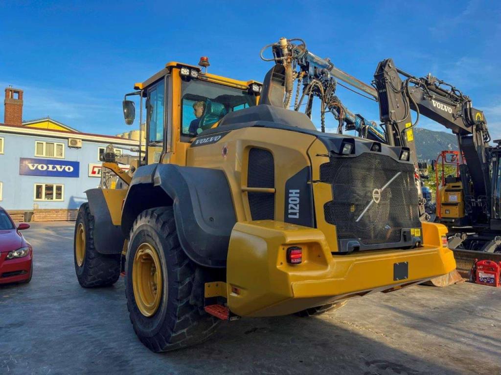 Volvo L120H Foto 5