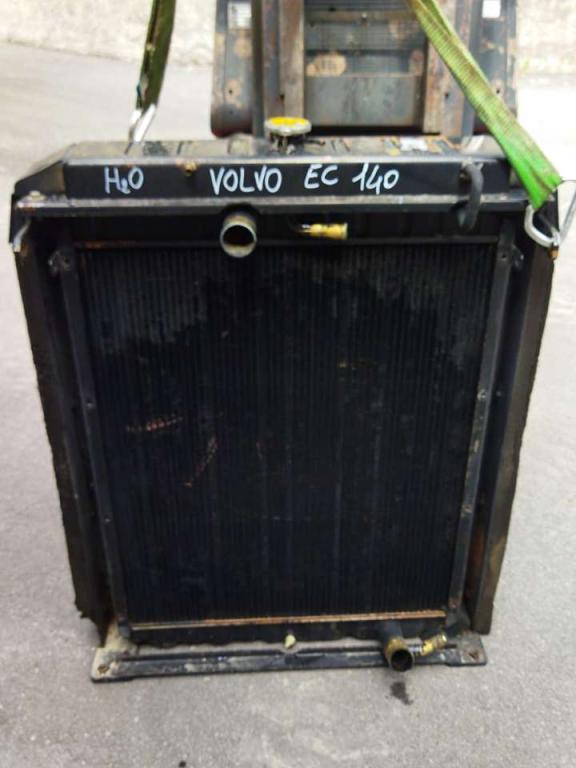 Radiatore acqua per Volvo EC 140 Foto 2